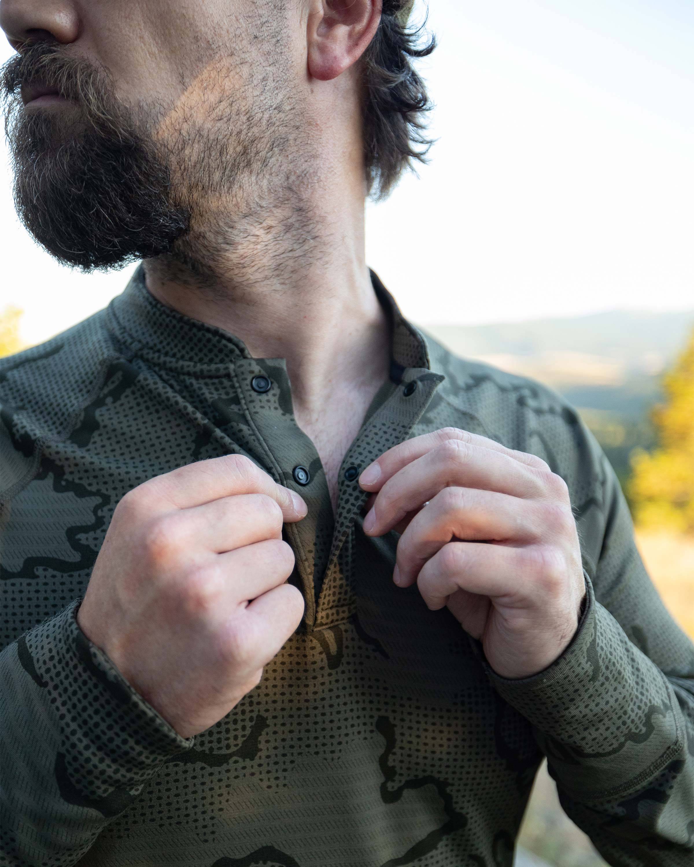 Ridgepoint Fleece Henley | Black Tonal - Image 10