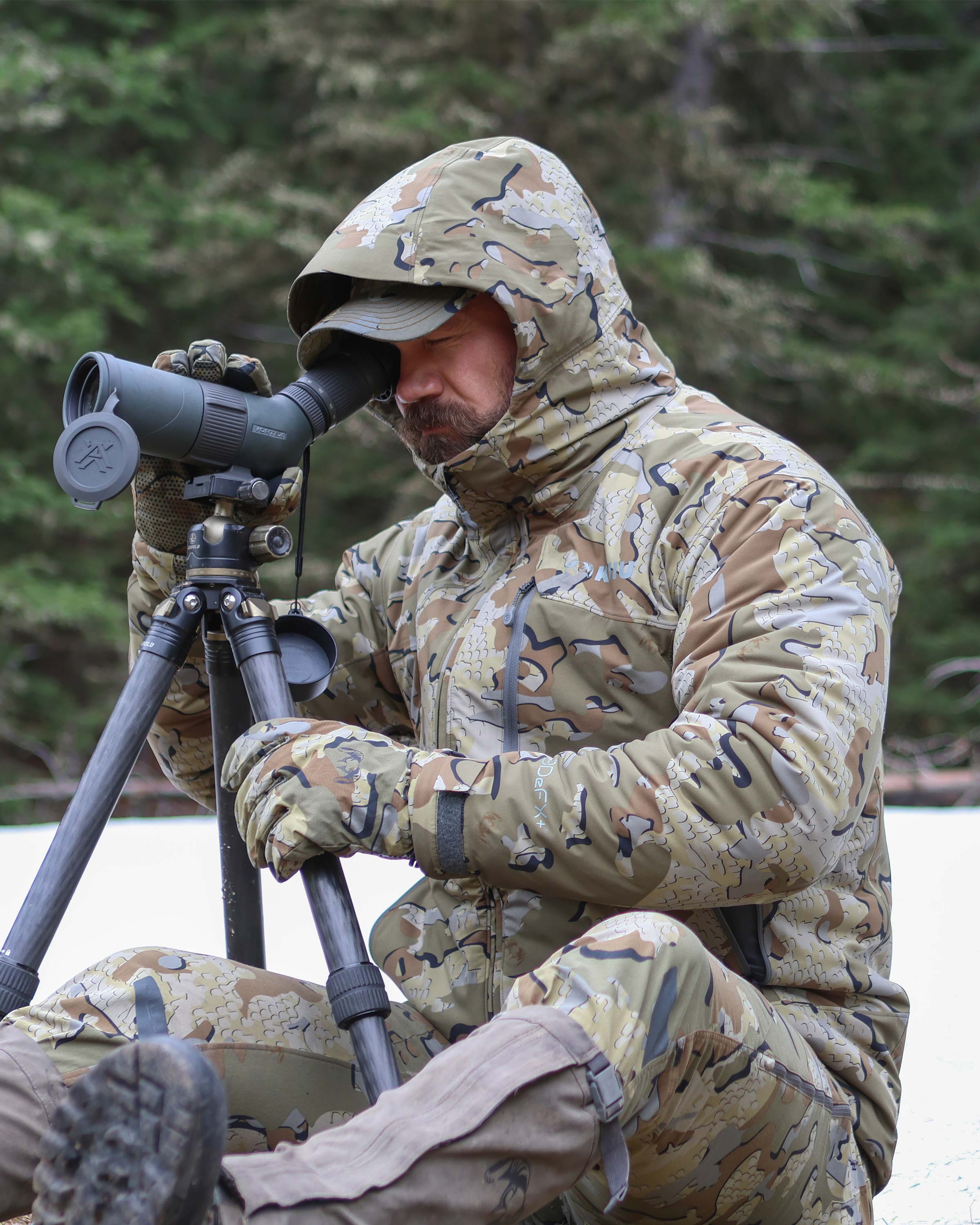 Mountain PRO Hooded Jacket | Vias - Image 9