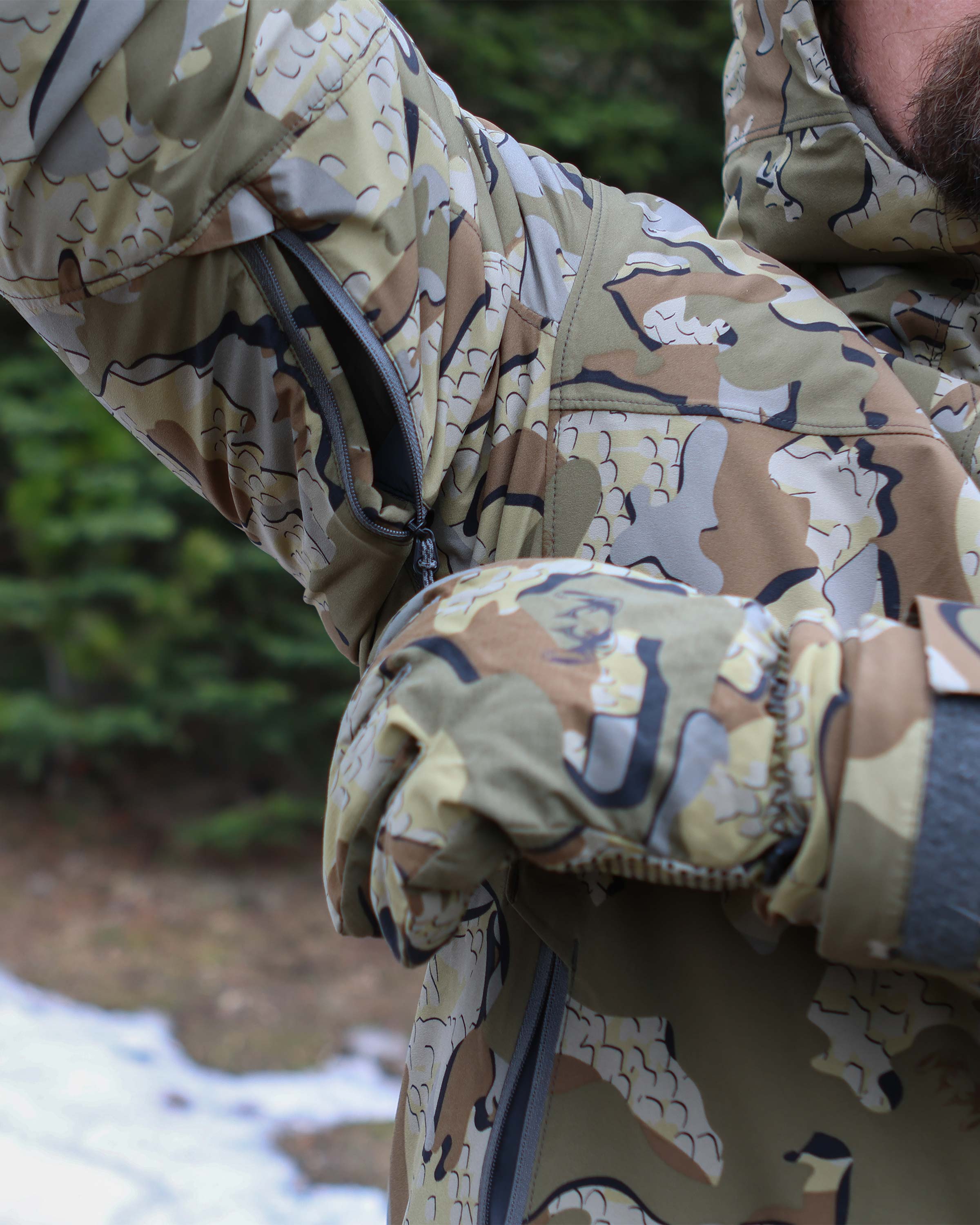 Mountain PRO Hooded Jacket | Vias - Image 14